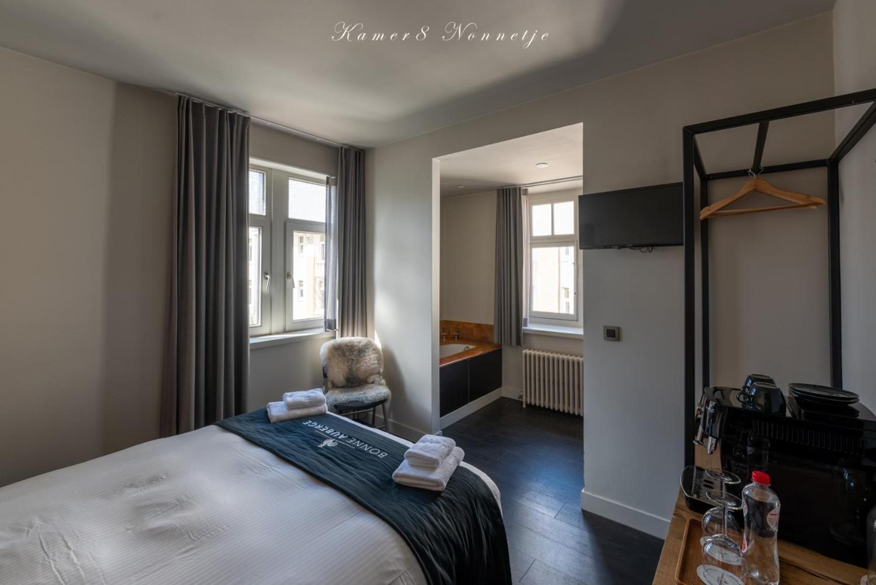 Hotel Bonne Auberge (Adults Only) De Haan Esterno foto